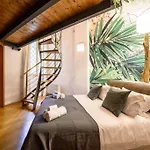 Ab - Via Del Carro 11 דירה *