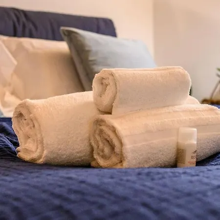 Apartment Ab - Via Del Carro 11