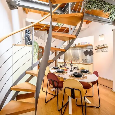 Ab - Via Del Carro 11 * 볼로냐